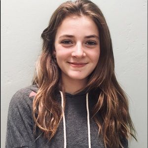 Meet your Posher, Eva❤️